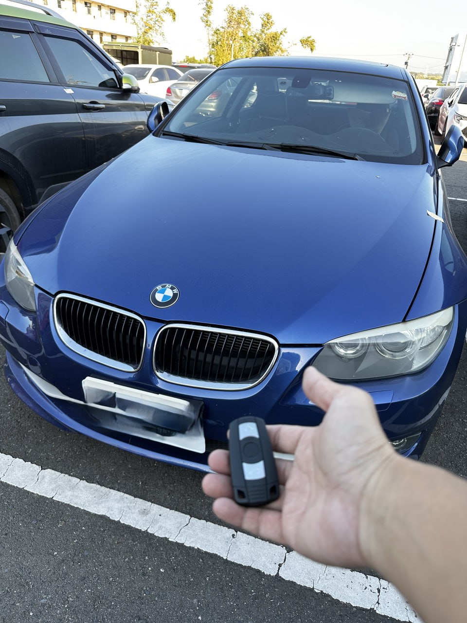 BMW 3系列鑰匙全丟現場救援-彰化花壇