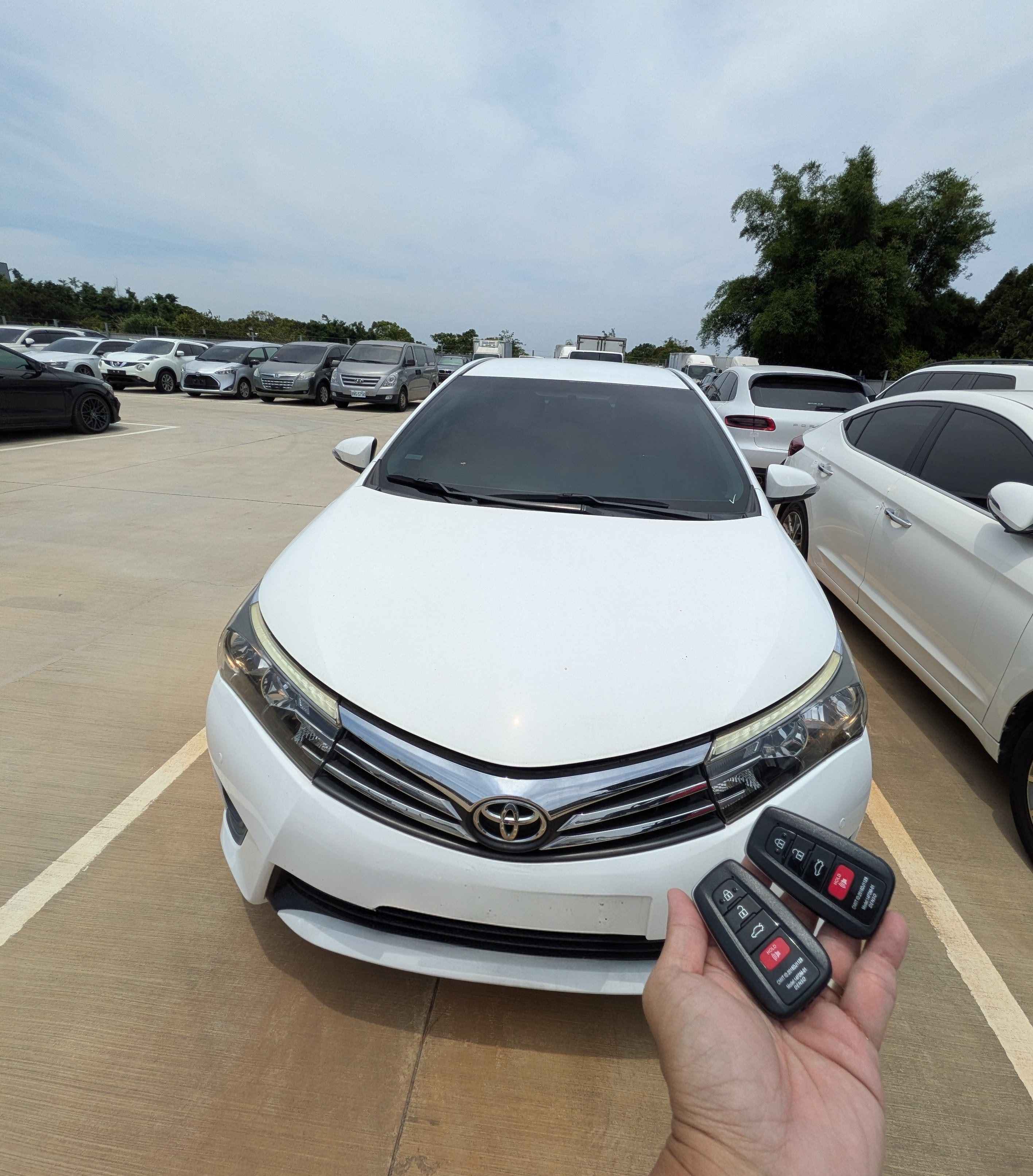 台中龍井 Toyota Altis 鑰匙全丟處理完成案例