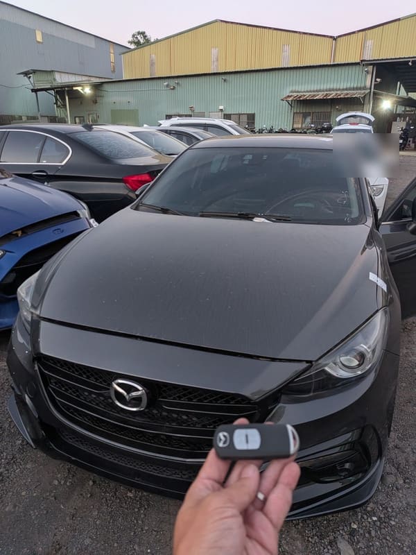 Mazda3 汽車鑰匙完工實拍