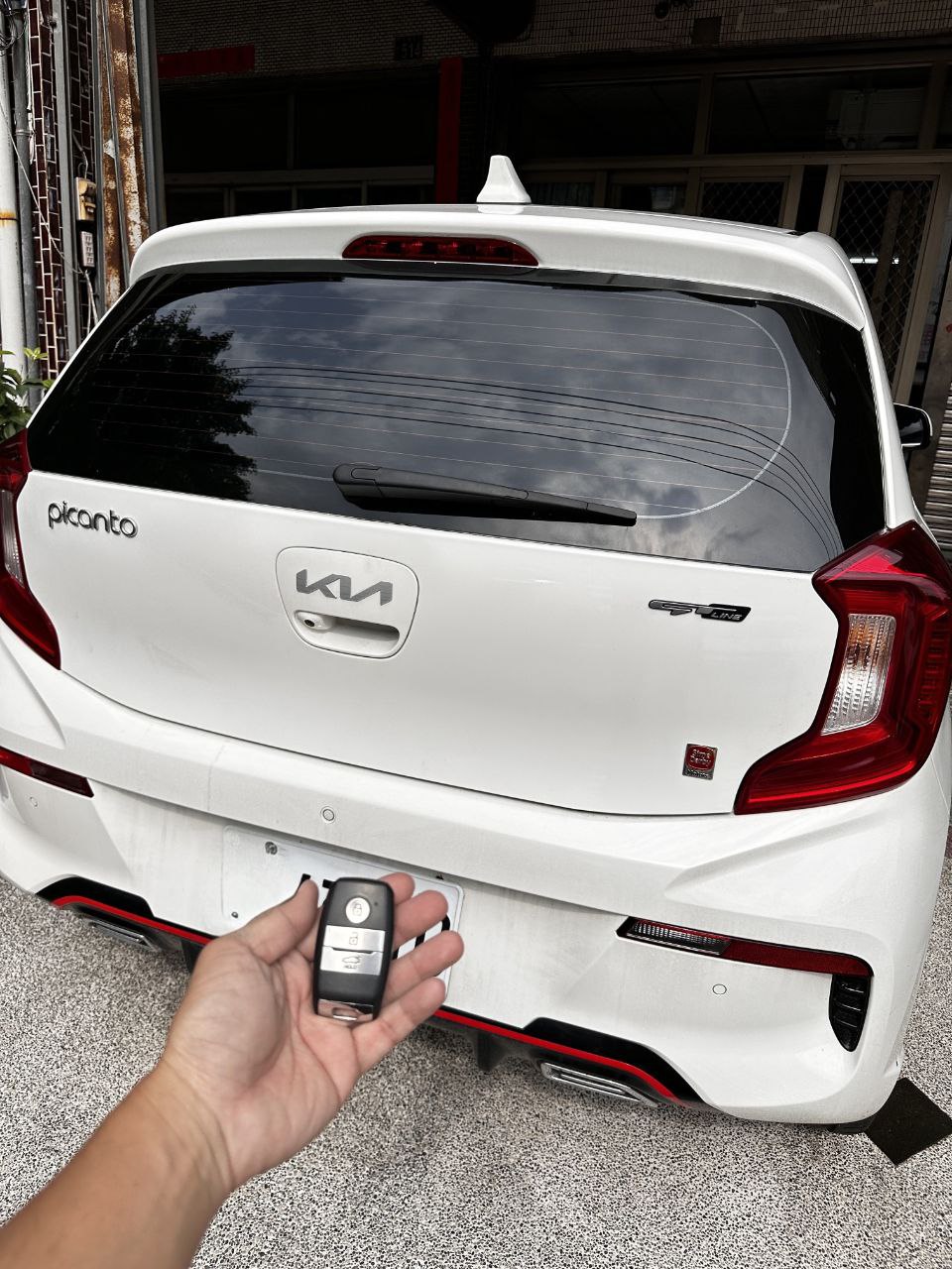 Kia Picanto 彰化伸港現場配製智慧鑰匙
