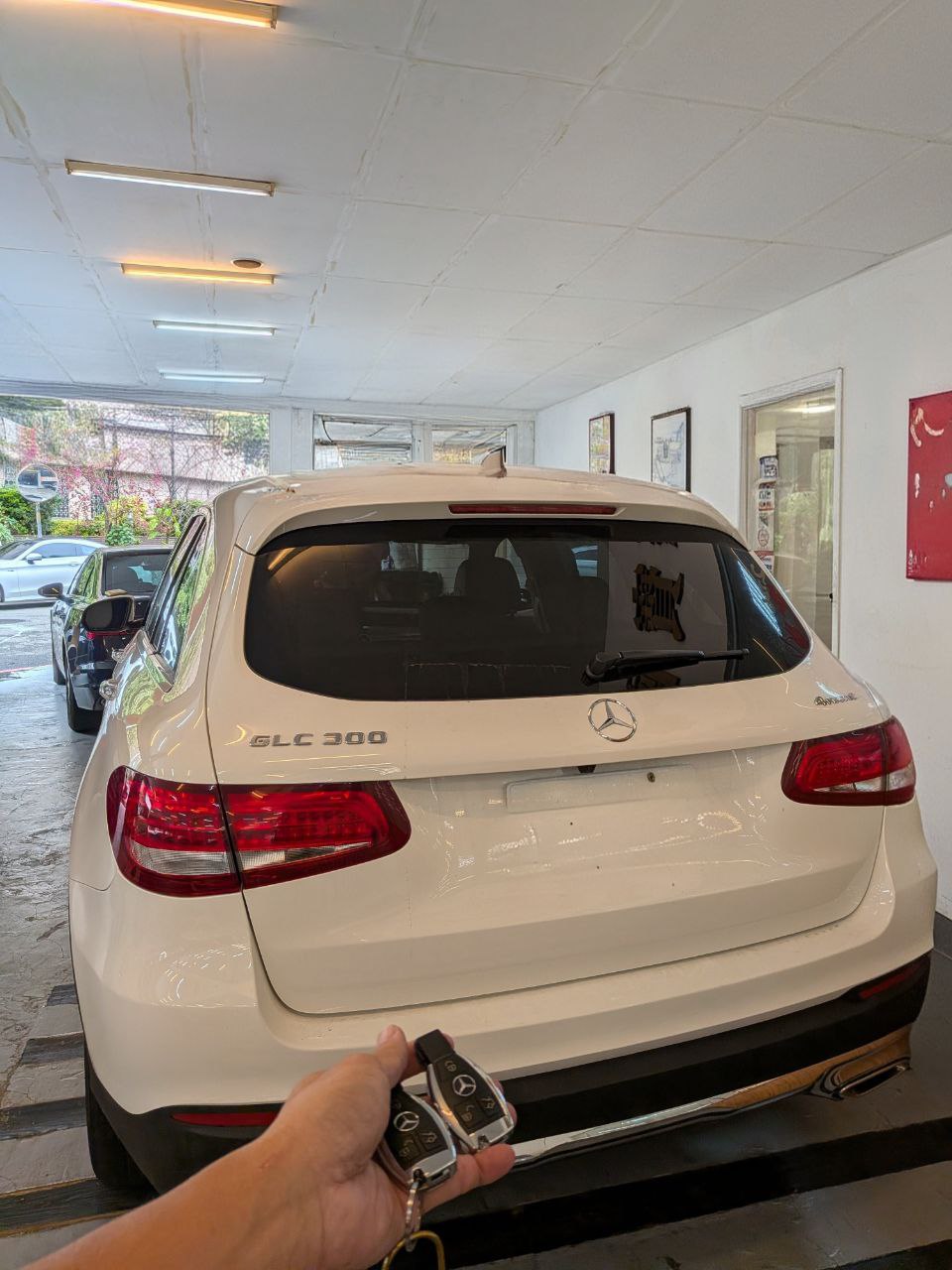 賓士 GLC300 智慧鑰匙新增